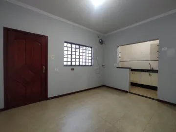 Sobrado residencial disponível para locação e venda no bairro Jaguari em Americana/SP.