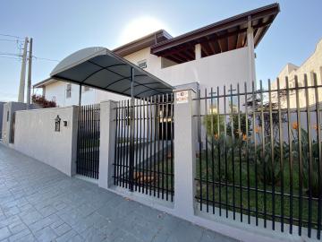 Casa comercial para alugar por R$ 6.000,00/mês no Jardim da Colina em Americana/SP.