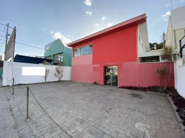 Casa comercial para alugar por R$ 9.000,00/mês no bairro Chácara Girassol em Americana/SP.
