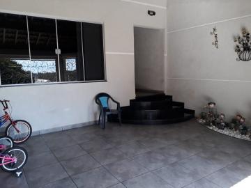 Casa residencial disponível para alugar e à venda no bairro Morada do Sol em Americana/SP.