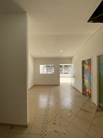 Casa mista à venda por R$ 980.000,00 no bairro Vila Jones em Americana/SP.
