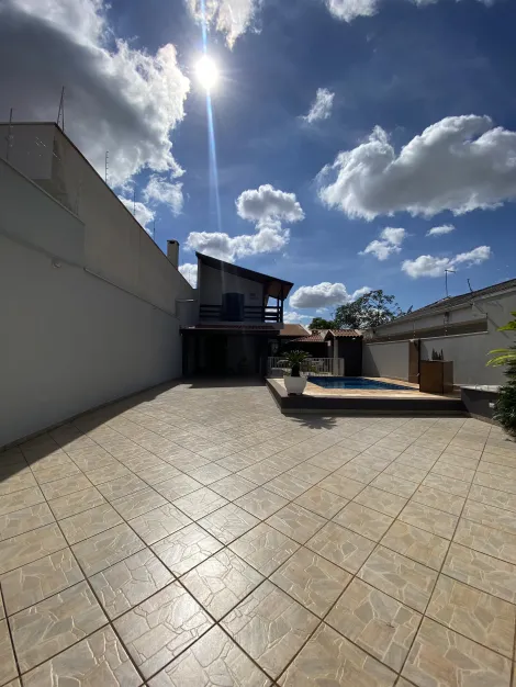 Casa com piscina á venda por R$980.000,00 no Jardim Ipiranga em Americana/SP