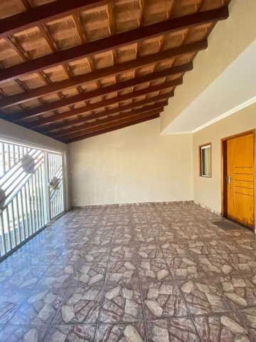 Casa residencial para alugar por R$ 2.500,00/mês no  Parque Residencial Jaguari  em  Americana/SP.