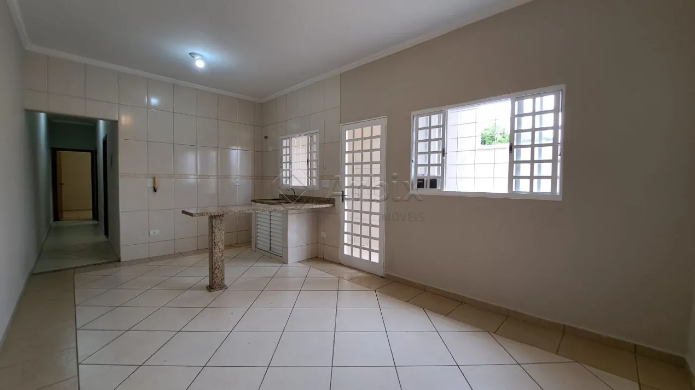 Alugar Casa / Residencial em Americana R$ 1.800,00 - Foto 1