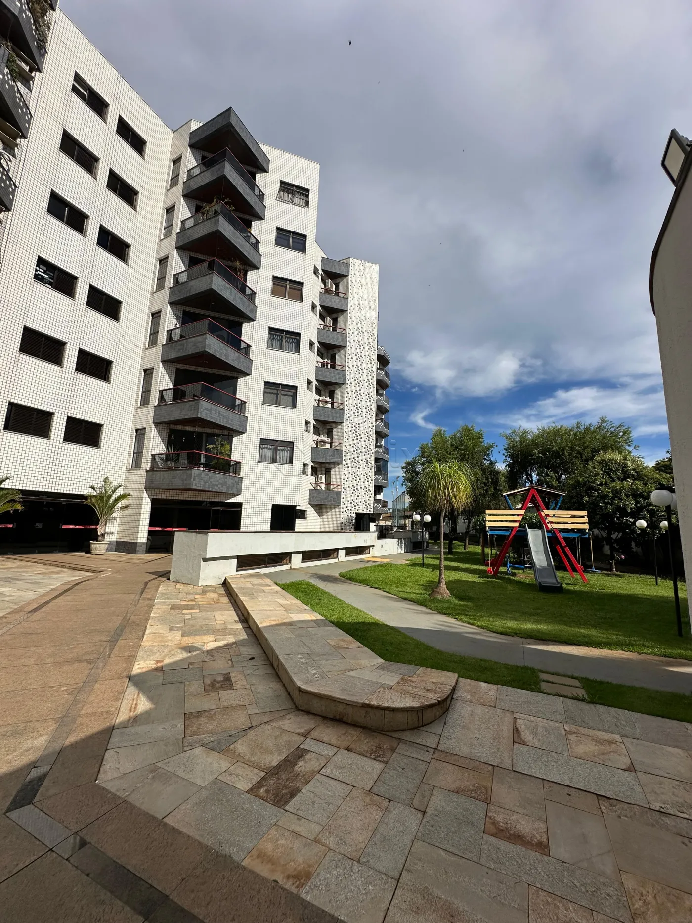 Comprar Apartamento / Apartamento em Americana R$ 980.000,00 - Foto 28