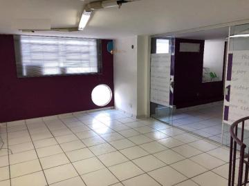 Sala comercial disponível para locação por R$ 3.000,00/mês no Centro de Americana/SP.