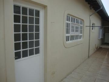Casa disponível para alugar ou vender no Jardim São Francisco em Santa Bárbara d'Oeste/SP