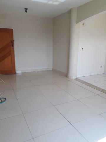 Alugar Apartamento / Padrão em Americana. apenas R$ 300.000,00