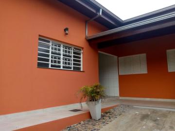 Casa disponível para alugar ou vender no Jardim São Roque em Americana/SP