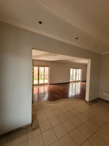 Casa disponível para alugar ou vender por na Vila Nossa Senhora de Fátima em Americana/SP