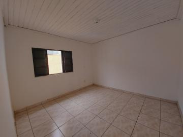 Casa disponível para alugar por R$ 700,00 na Vila Pavan em Americana/SP
