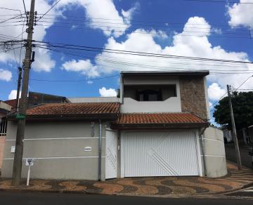 Casa á venda no bairro Jardim Sartori em Santa bárbara D'Oeste/SP