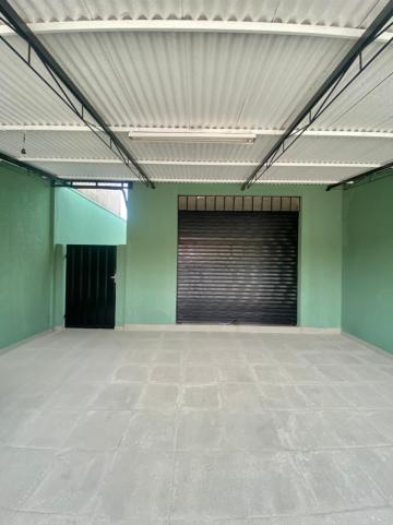 Alugar Casa / Residencial em Americana. apenas R$ 900,00