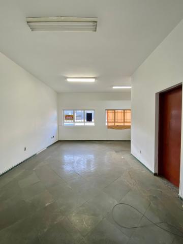 imagem 3 - Sala comercial sobreloja para alugar por R$ 1.000,00/mês no Centro de Americana/SP. imagem 3 - Sala comercial sobreloja para alugar por R$ 1.000,00/mês no Centro de Americana/SP.