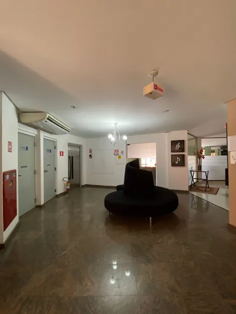 Flat / Apartamento disponível para alugar por R$ 1.100,00/mês no Edifício Áustria em Americana/SP.