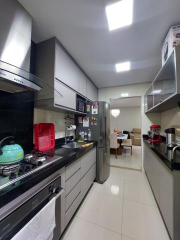 Apartamento à venda por R$ 330.000,00 no Condômino Âmbar em Americana/SP
