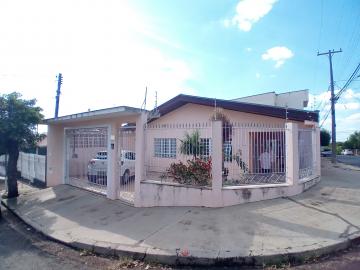 Casa à venda por R$ 500.000,00 no Bairro Antônio Zanaga I em Americana/SP
