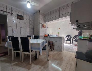 Casa à venda por R$ 400.000,00 no Bairro Brieds em Americana/SP