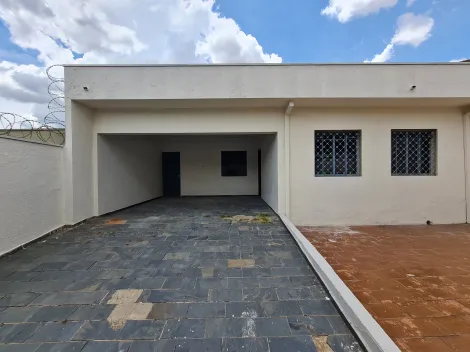 Casa residencial à venda por R$800.000,00 na Vila Santa Maria em Americana/SP.