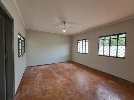 Casa residencial à venda por R$800.000,00 na Vila Santa Maria em Americana/SP.