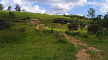 Sítio à venda por R$ 4.000.000,00 no bairro Morro Grande em Vargem/SP.