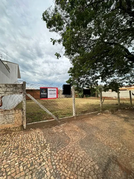 Alugar Terreno / Residencial em Santa Bárbara D`Oeste. apenas R$ 360.000,00