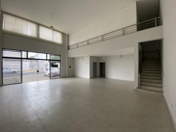 Salão comercial disponível para alugar ou a venda no bairro Cidade Jardim II em Americana/SP.