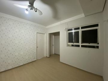 Sala comercial sobreloja disponível para alugar por R$ 1.800,00/mês no Centro em Americana/SP.