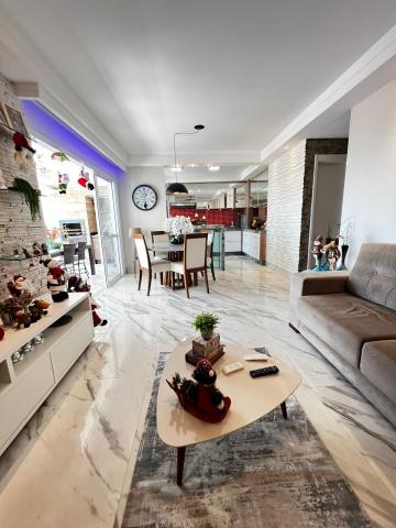Apartamento mobiliado à venda por R$ 1.530.000,00 no Condomínio Residencial Garnet em Americana/SP.