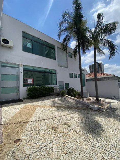 Casa comercial para alugar por R$ 9.900,00/mês no Centro de Americana/SP.