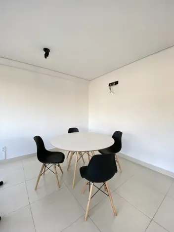 Sala comercial disponível para alugar por R$ 1.600,00/mês no Edifício Center Offices em Americana/SP.