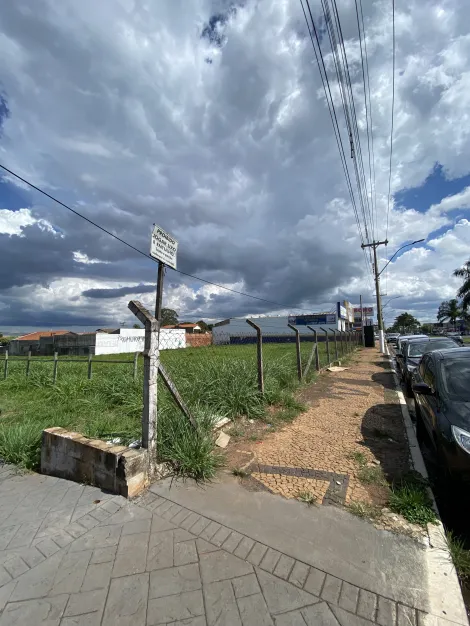 imagem 1 - Terreno disponível para alugar na Av. Iacanga em Americana/SP imagem 1 - Terreno disponível para alugar na Av. Iacanga em Americana/SP