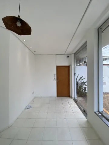 Sala comercial disponível para alugar por R$ 1.450,00/mês no bairro São Manoel em Americana/SP.