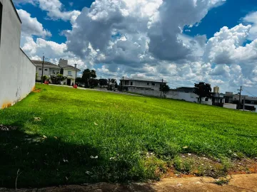 Terreno à venda R$ 680.000,00 com 450 m2, Condomínio Villagio - Americana