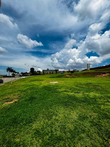 Terreno à venda por R$ 1.515.000,00 no Condomínio Jardins da Cidade em Nova Odessa/SP