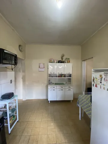 Casa residencial disponível para alugar por R$ 1.900,00/mês no Jardim Lizandra em Americana/SP.