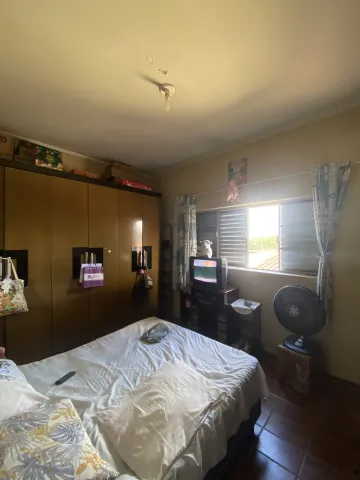 Casa residencial disponível para alugar por R$ 1.900,00/mês no Jardim Lizandra em Americana/SP.