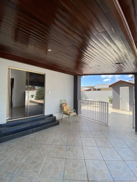 imagem 5 - Casa com piscina á venda por R$980.000,00 e locação no valor de R$ 4.500,00, no Jardim Ipiranga em Americana/SP imagem 5 - Casa com piscina á venda por R$980.000,00 e locação no valor de R$ 4.500,00, no Jardim Ipiranga em Americana/SP