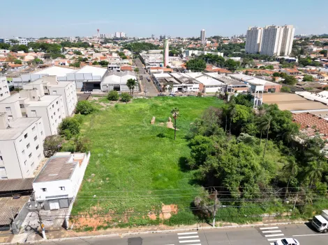 Área  à Venda 7.304m² Vila Galo Residencial ou Comercial em Americana-SP.