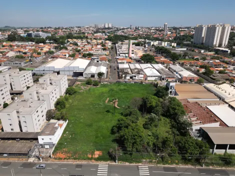 Área  à Venda 7.304m² Vila Galo Residencial ou Comercial em Americana-SP.