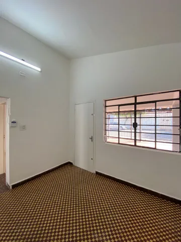 Casa residencial disponível para alugar por R$ 2.000,00/mês na Vila Santa Catharina em Americana/SP.