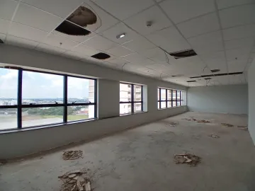 Sala comercial disponível para alugar por R$ 7.800,00/mês no Edifício Business Tower em Americana/SP.