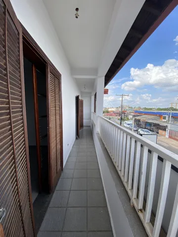 Casa Residencial disponível para alugar por R$ 1.800,00/mês no Jardim Ipiranga em Americana/SP.