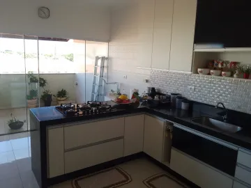 Casa à venda por R$ 1.200.000,00 no Bairro São Manoel em Americana/SP