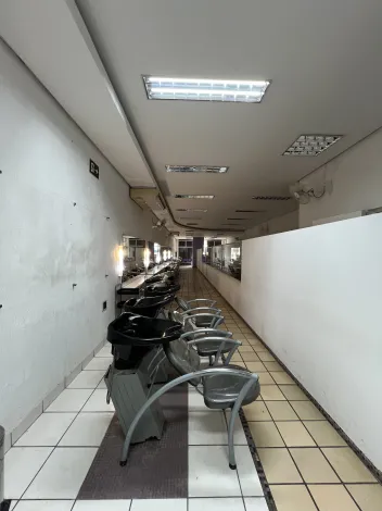 imagem 5 - Prédio/Salão comercial mobiliado disponível para alugar por R$ 7.000,00/mês no Centro de Americana/SP. imagem 5 - Prédio/Salão comercial mobiliado disponível para alugar por R$ 7.000,00/mês no Centro de Americana/SP.
