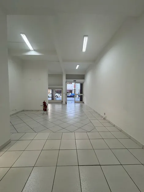 imagem 3 - Galpão / Salão comercial para alugar no Centro de Americana/SP imagem 3 - Galpão / Salão comercial para alugar no Centro de Americana/SP